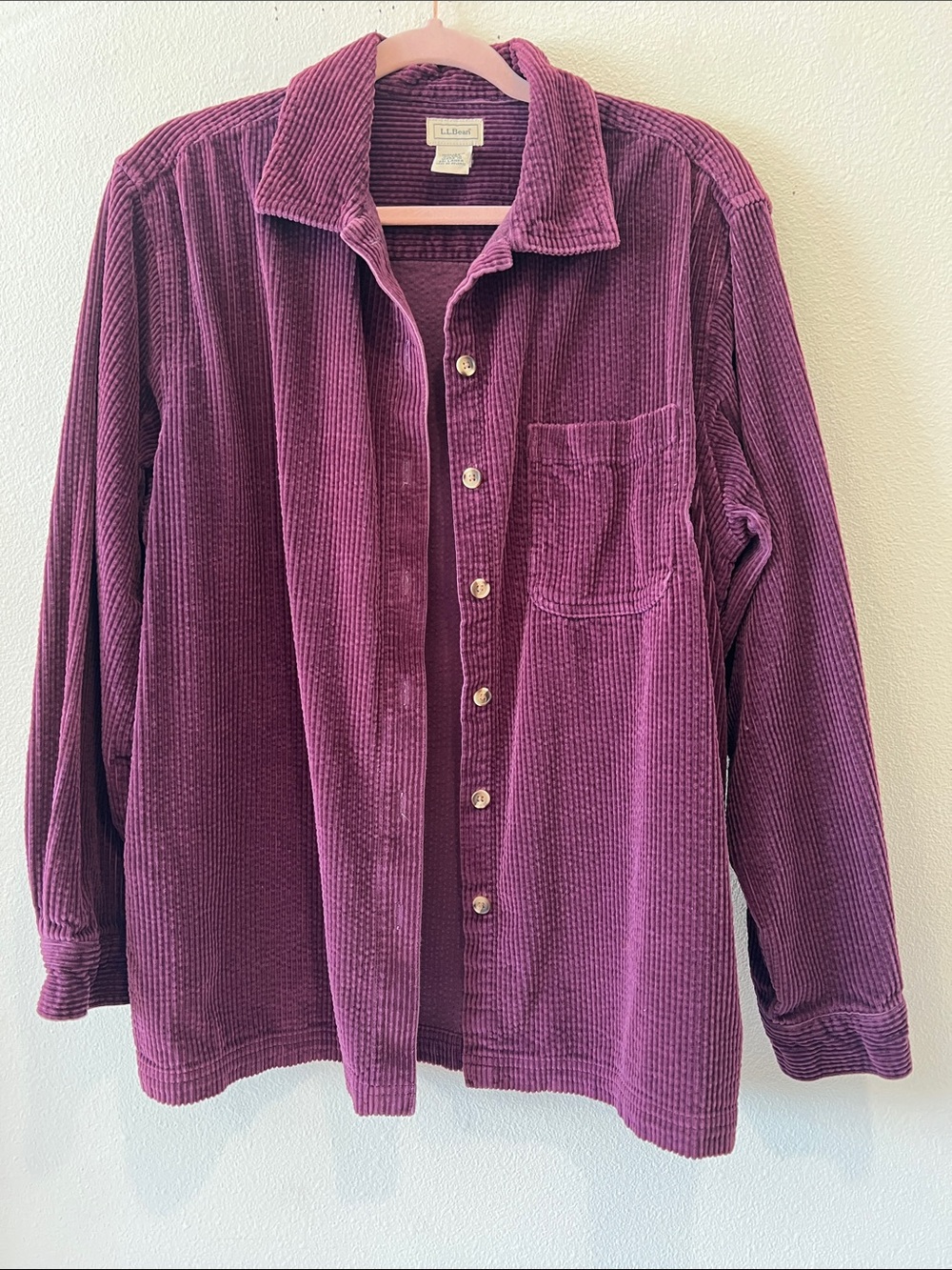 L.L. Bean Vintage Corduroy Button-Down Shirt Jacket in Plum Size L
